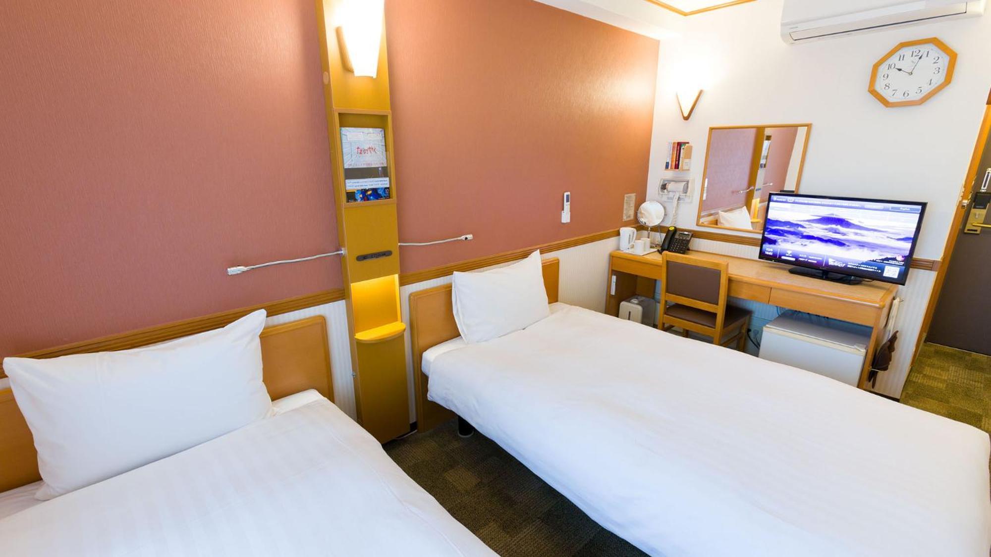 Toyoko Inn Shin-Yokohama Ekimae Honkan Oda fotoğraf