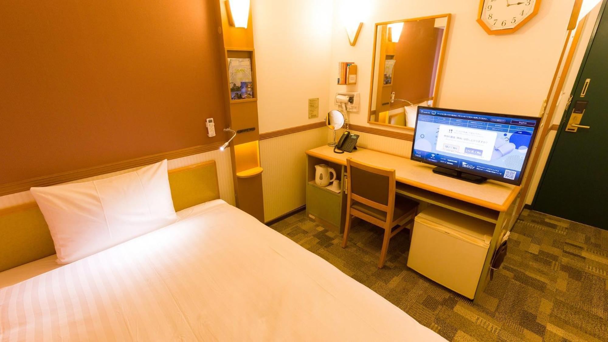 Toyoko Inn Shin-Yokohama Ekimae Honkan Oda fotoğraf